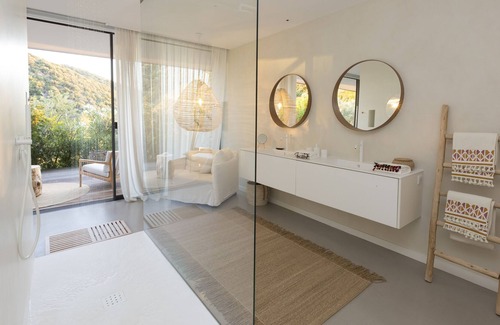 Calcatoggio House | Exceptional House with breathtaking view over the sea(the original not the copy)