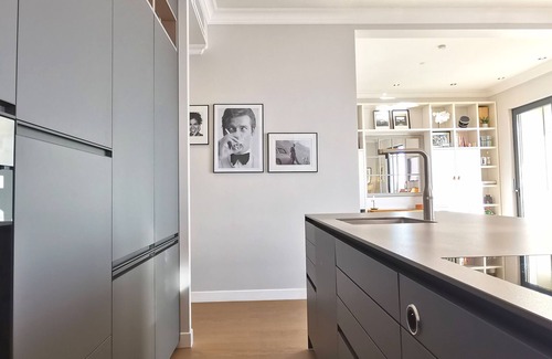 Les Baumettes Apartment | Exceptional waterfront apartment (2022) in Nice