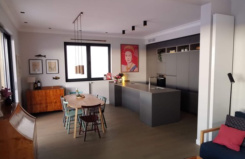 Les Baumettes Apartment | Exceptional waterfront apartment (2022) in Nice