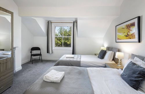 Lytham St. Anne's House | Exceptionally spacious, central apartment in Lytham St Annes