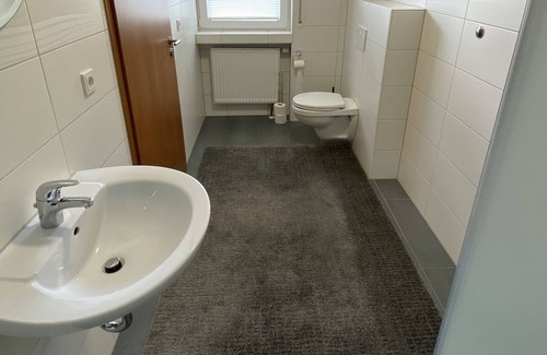 Issel Apartment | exclusive 120 m² holiday apartment on the banks of the Moselle in Schweich-Issel