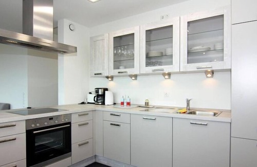 Eckernfoerde Apartment | Exclusive and barrier-free apartment with view of the Baltic Sea, Eckernförde