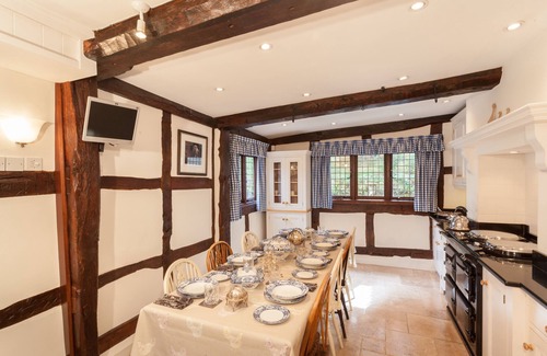 Broadwas House | Exclusive and private regenerative farming estate set in the English countryside