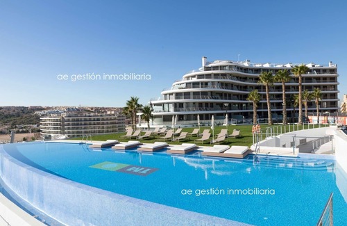 Els Arenals del Sol Apartment | Exclusive apartment with frontal sea views (3 bedrooms/2 bathrooms)