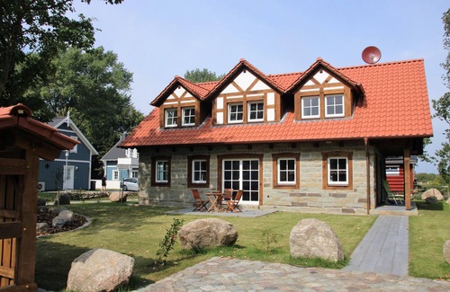 Wiek Apartment | Exclusive apartment directly at the Wieker Surf and Kitespot with sauna and fireplace