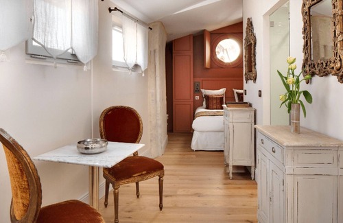 Avignon City Centre Hotel | Exclusive B&B Suites, Apartments, Spa & Fitness La Maison des Augustins