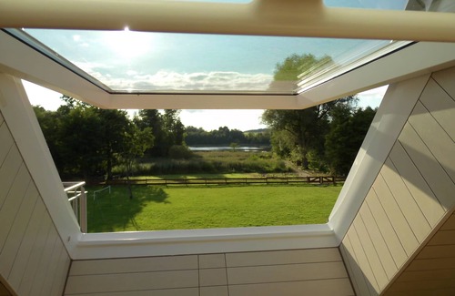 Wesenberg Apartment | Exclusive & modern - right on the lake - spacious apartment with balcony