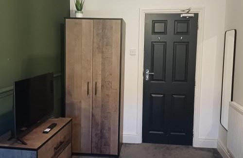 Liverpool House | Exclusive private rooms in great houseshare