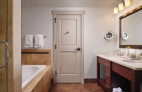 Steamboat Springs Resort | Exclusive Sheraton Steamboat Resort Villa at base, 2Br+2Bth & Balcony