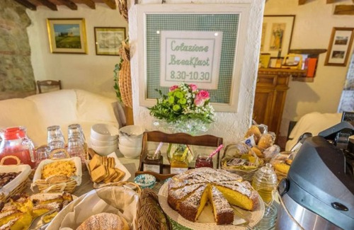 Contignano Villa | Exclusive use farmhouse with private pool.