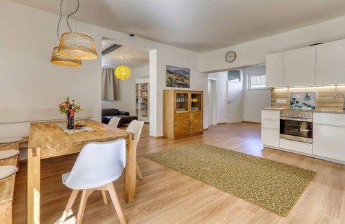 Drachselsried Apartment | Exclusive vacation home (150 sqm) with large sun terrace