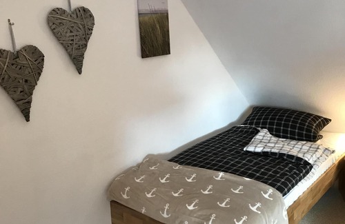 Neßmersiel House | Exclusive vacation home in a quiet cul-de-sac location, WLAN