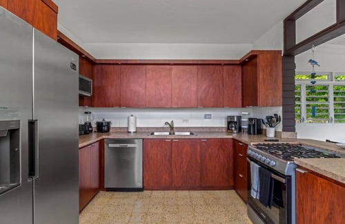 Jimenez House | Exclusive Villas with Pools & Luxury Amenities–PR