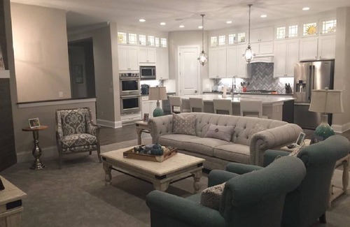 Maple Grove House | Executive Home/Long Term Rental 25 minutes from downtown Minneapolis