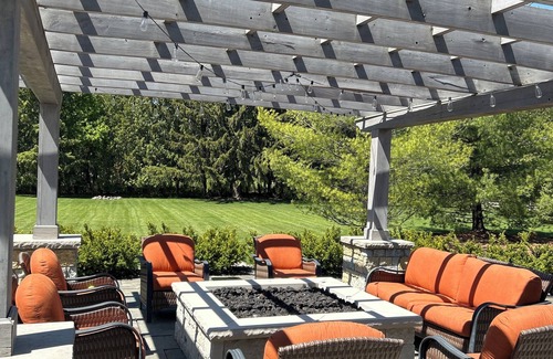 Black Wolf House | Executive Home Near EAA