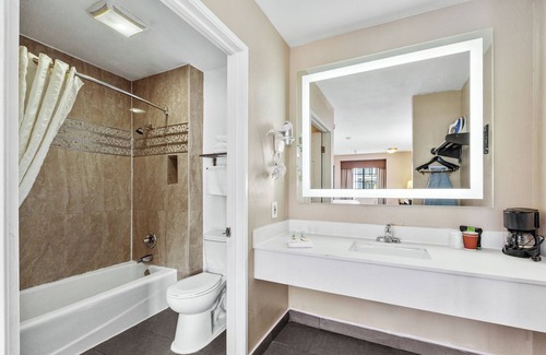 Milpitas Hotel | Executive Inn Hotel