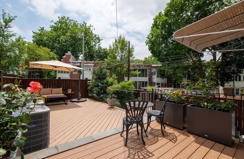 Mount Pleasant House | Executive renovated 3br/3b row house