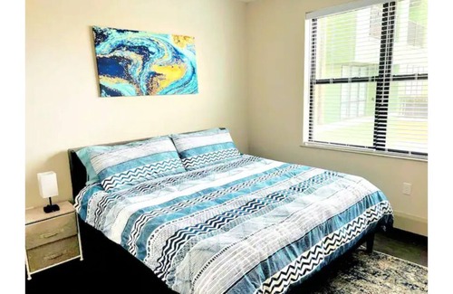 Clayton-Tamm Apartment | Executive Rental- Garage Parking- King Bed (319)