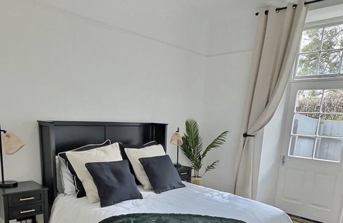 Exeter Apartment | Exeter near city and Uni