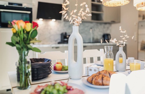 Zingst Apartment | Exklusive Ferienwohnung im Erdgeschoss mit bis zu 4 Personen Baujahr 2024