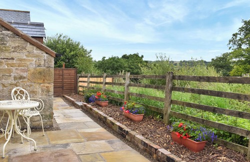 Coanwood Cottage | Experience charm and comfort at The Old Cottage in Lambley.