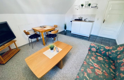 Ostseebad Prerow House | "Experience Coastal Bliss: Stay at Our Spacious OSTSEELANDHAUS MÄHL!"