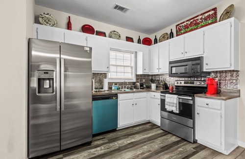 Tuscaloosa House | Experience Comfort at Banks's Brook House