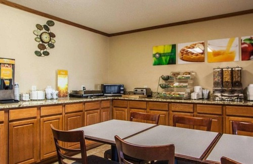 Eldridge House | Experience dependable, friendly service for a great value