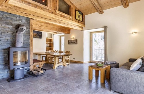 Montroc Apartment | Experience THE AWE AND Wonder OF Chamonix