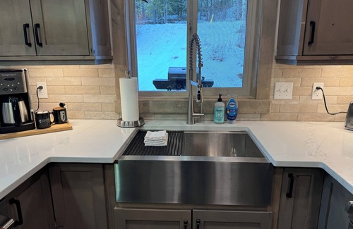 Coram Condo | Experience Glacier From This Stunning 2bd/2ba Condo w/Private Hot Tub & BBQ #1-4
