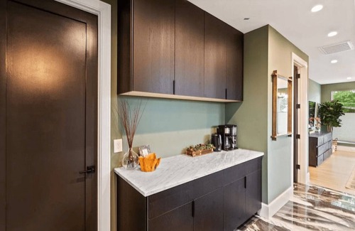 Villa Heights Villa | Experience Maison NoDa: Walkable + Uptown Skyline Views w/Gym! Sleeps 14