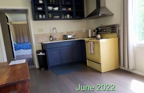 Eureka Apartment | Experience rural living amongst towing Redwoods just 10 minutes from town.