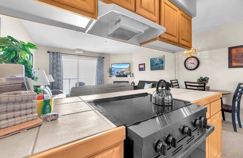 Lincoln City Condo | Experience Siletz Bay-3rd Floor Ocean Views, Beach Access, in the Taft District