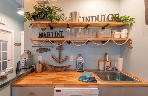 Lake Geneva Apartment | Experience Stay at the Glamping Loft Lake Geneva |Group Stays |Stylish Tent Suites |Kitchen & Bar