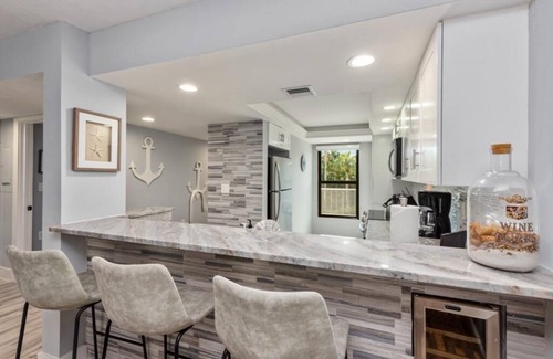 Marco Island Condo | Experience the BEST of Marco Island! 2 BEDROOM w 3 BEDS 2 BATH -Beach Access!