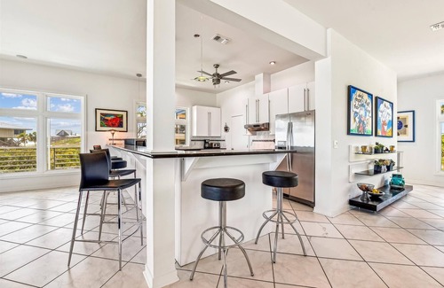 East End House | EXPERIENCE THE ULTIMATE IN ISLAND LIVING at the incredible beach front home AMBASSADOR.