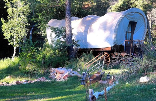 Alton Cabin | Experience the Wild West in Luxury!