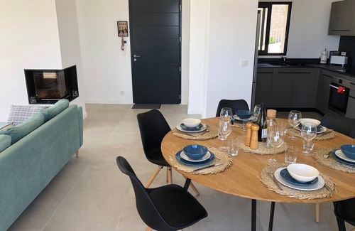 Erbalunga Villa | Experience Villa HUGO: Brand new, accommodates 8 people, with a heated pool.