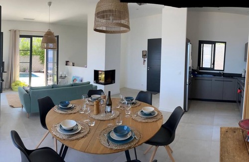 Erbalunga Villa | Experience Villa HUGO: Brand new, accommodates 8 people, with a heated pool.