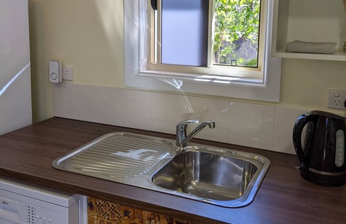 Gawler West Apartment | Explore the Gawler and Barossa region from this new Studio flat.