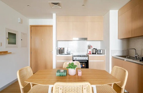 Dubai Apartment | Exquisite 1-Bedroom with Pool Scenery in Dubai Creek Harbour