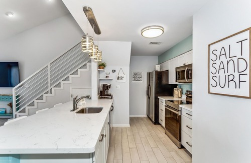 Navarre Beach House | Exquisite 2 Bdrm, 2 Bath, pet friendly Sound View Townhome on Navarre Beach!