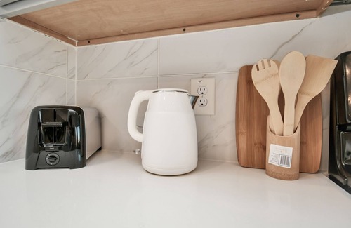 Barker House | Exquisite 3 bedroom house located in a very quiet area of Katy .