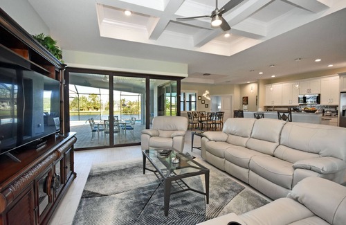 Pine Valley House | Exquisite 4 bedroom, 3 bathroom home, built in 2020, overlooking a canal in Rotonda West.