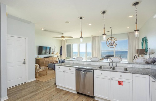 Pensacola Beach House | Exquisite. Snow White Beaches . .the Perfect Luxury vacation Beach Townhome