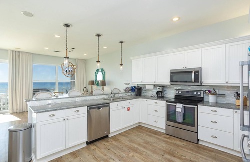 Pensacola Beach House | Exquisite. Snow White Beaches . .the Perfect Luxury vacation Beach Townhome