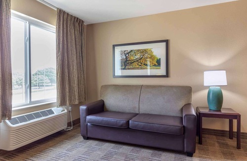 Monmouth Junction Hotel | Extended Stay America Suites Princeton South Brunswick