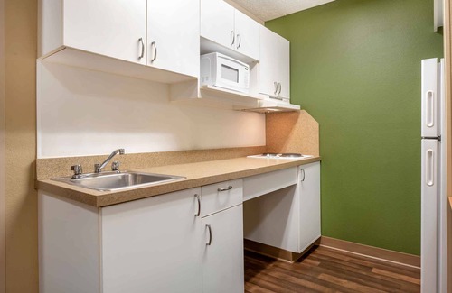 Merrillville Hotel | Extended Stay America Suites Merrillville US Rte 30