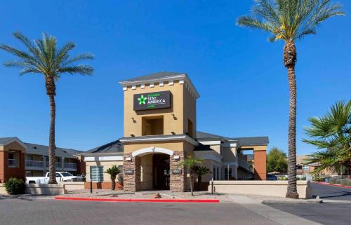 Camelback East Hotel | Extended Stay America Select Suites - Phoenix - Airport - E Oak St