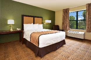 Greenway Plaza-Upper Kirby Hotel | Extended Stay America Suites - Houston - Med Ctr - Greenway Plaza